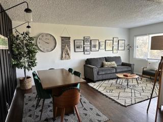 Private Family Condo in Quiet Neighborhood Free Parking Wi-fi - Hayward - 5