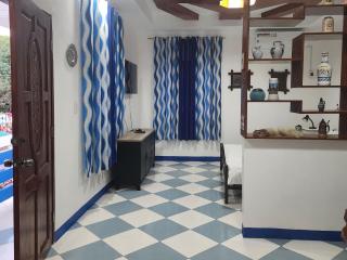 Couple room in Bolinao's G-Point Resort - 6