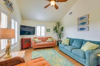 Walk to Shore Surfside Beach Home with Bay Views - Surfside Beach - 7