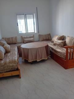 App met uitzicht op de bergen en zee - 8