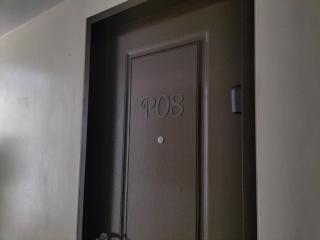 STANFORD SUITES 3 - 4