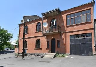 Large Red House - 350 sqm, Большой частный дом - 350 кв м - Yerevan - 0