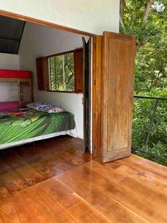 Casa Lora lakefront with a pool - - 2