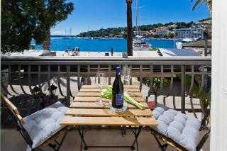 Riva Yacht Hvar Town Apartment - 0