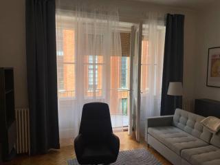 3 bedroom apartment by the Parliament - Budapest - 8