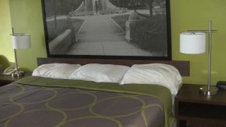 Super 8 by Wyndham Lafayette - Lafayette - 9
