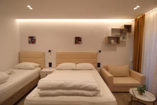 Reni Risi Deluxe Studio - Sarandë - 3