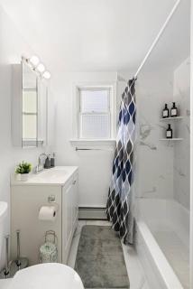 Comfy Cozy retreat - NYC & NWK w free parking - Bayonne - 2
