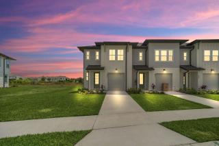 Modern and Luxurious Home Near Orlando Parks - 5