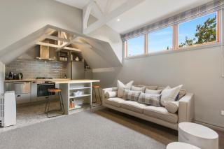 Judge & Jury Village - 7