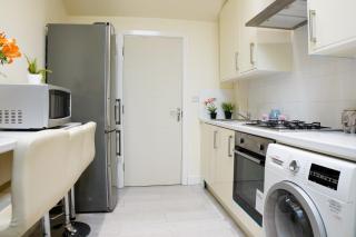 CRHeathrow - Stanwell - 1