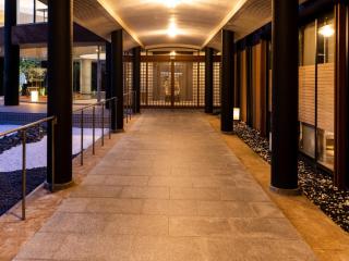 APA Hotel & Resort Kaga Katayamazu Onsen Kasuikyo - Kaga - 7