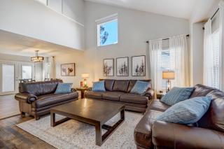 Newly Launched! Modern and Stylish Home Perfect for Families - 0