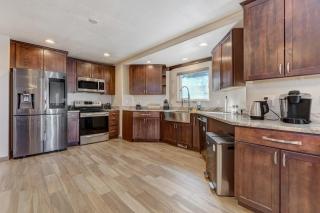 Newly Launched! Modern and Stylish Home Perfect for Families - 1