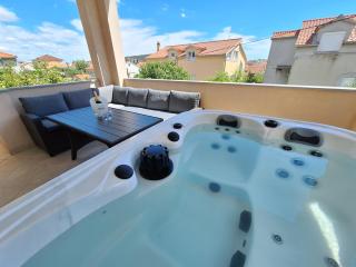 Apartments Kapelica - Trogir - 3