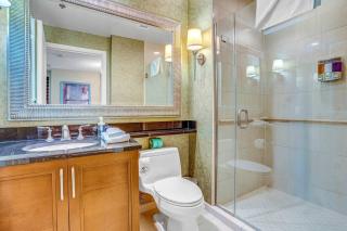 11th Flr MGM Signature 1Bed, Strip View, No Fee - 1