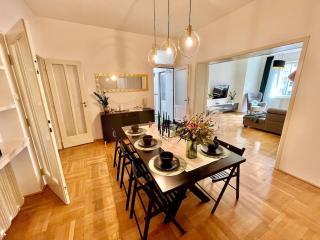 Spac apartment in Old Town - Prague - 1