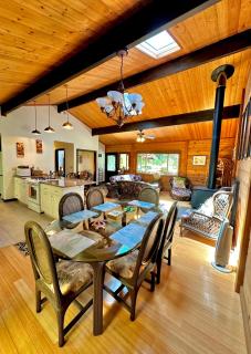 Volcano Hideaway Cabin as seen on HGTV - Volcano - 4