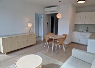 Eurovea Riverside with parking - - 8