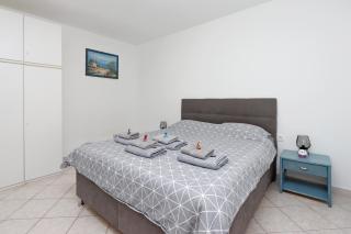 Apartments with parking space Krk - 21845 - 4