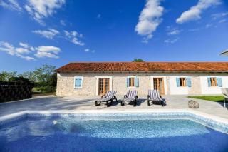 Family friendly house with a swimming pool Gornje Rastane, Biograd - 23137 - Sveti Filip i Jakov - 3