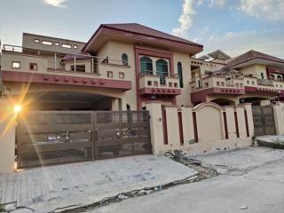 Evergreen Lodge - Unmarried couples are not allowed - Rawalpindi - 0