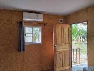 RakSuan Homestay บ้านพัก1ห้องนอนเตียงคิงไซร์ - Khao Lak - 2