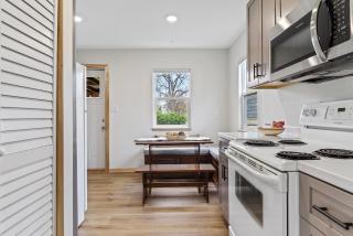 Covered Patio With Grill Affordable Comfy Stay - 6