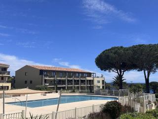Studio avec Terrasse, Piscine et Parking à 100m de la Plage - Les Issambres - FR-1-768-81 - 9
