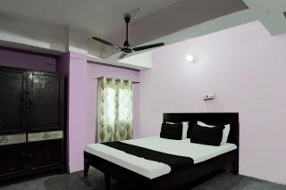 SPOT ON MR Guest House - 8