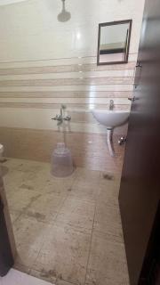 V Inn Service Apartments - Chennai - 7