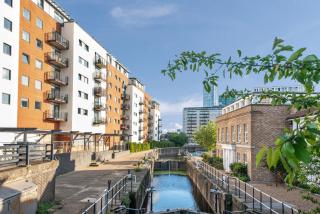 Penthouse w/ Hot Tub near Stratford, Westfield - Londra - 3