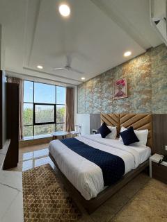Hotel Lee Pride - Anand - 7