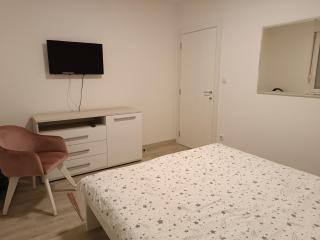 Vukov Apartman - 8
