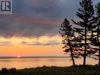 Borgitte 3 bedroom Waterfront Cottage - 6