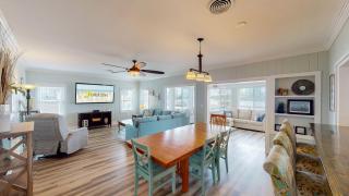 Recently Updated Home w/ Private Pier/Boat Slip - Orange Beach - 6