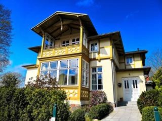 Cabin Comfortable holiday residence - Heringsdorf - 0