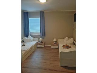 Carlo Comfortable holiday residence - Juliusruh - 1