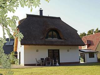 Rebecka Comfortable holiday residence - Glowe - 6