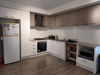 Wollert Ground Floor Apartment- Close to Melbourne Airport-WIFI-Washer & Dryer - Wollert - 2