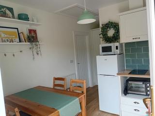 Galway Riverside Retreat - 5