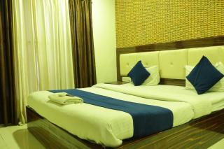 Hotel Kanchan Palace - 2