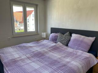 Sonnige 3 Zimmer Wohnung mit schönem Balkon im Grünen - Reutlingen - 9