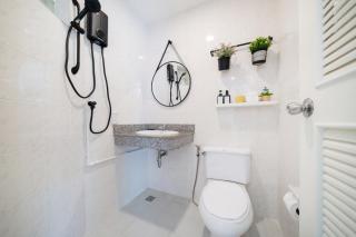 5 mins walk Bangla,beach,3BR - 2