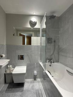 Bright, spacious and modern flat - 7