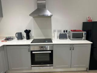 Bright, spacious and modern flat - 2