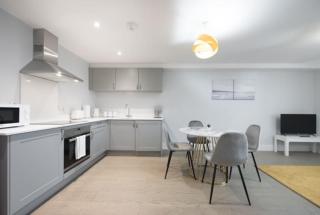 Cosy, Bright and Spacious Flat - Brentwood - 7