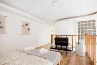 Stylish Natural Apartment with SAUNA - Heroes Square - Budapest - 7