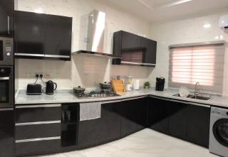Exotic 2 bedroom apartment - Abuja - 2