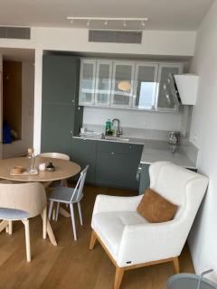 Skypark 1 with free parking - Bratislava - 3